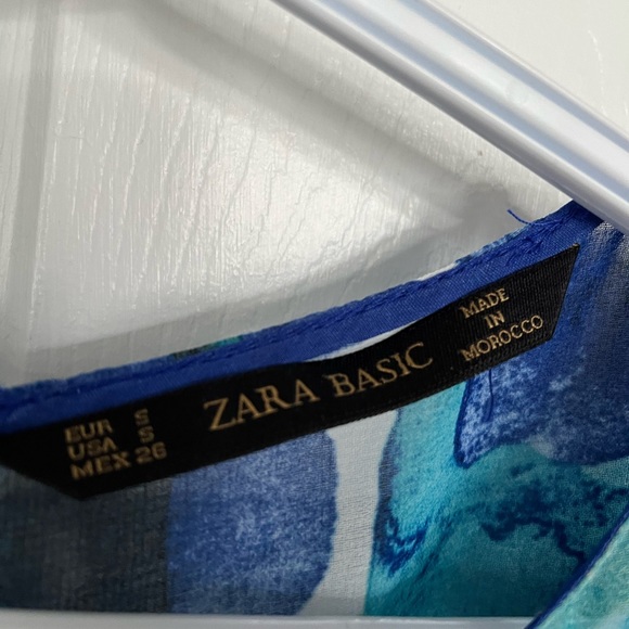 Zara Printed Short Sleeve Chiffon Blouse - Picture 3 of 3